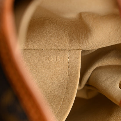 Louis Vuitton Monogram Galliera PM 7 of 20