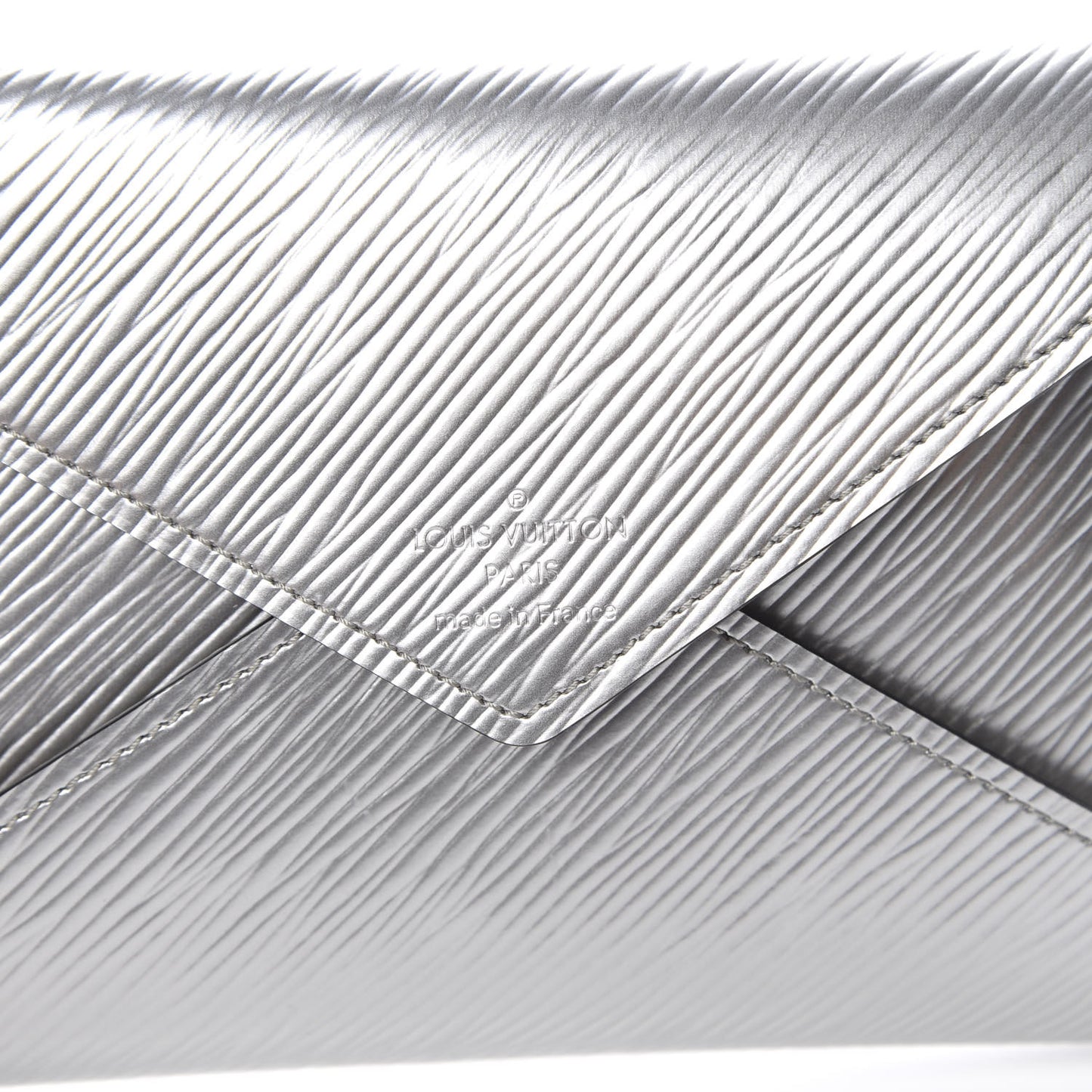 Metallic Epi Medium Kirigami Pochette Insert Silver