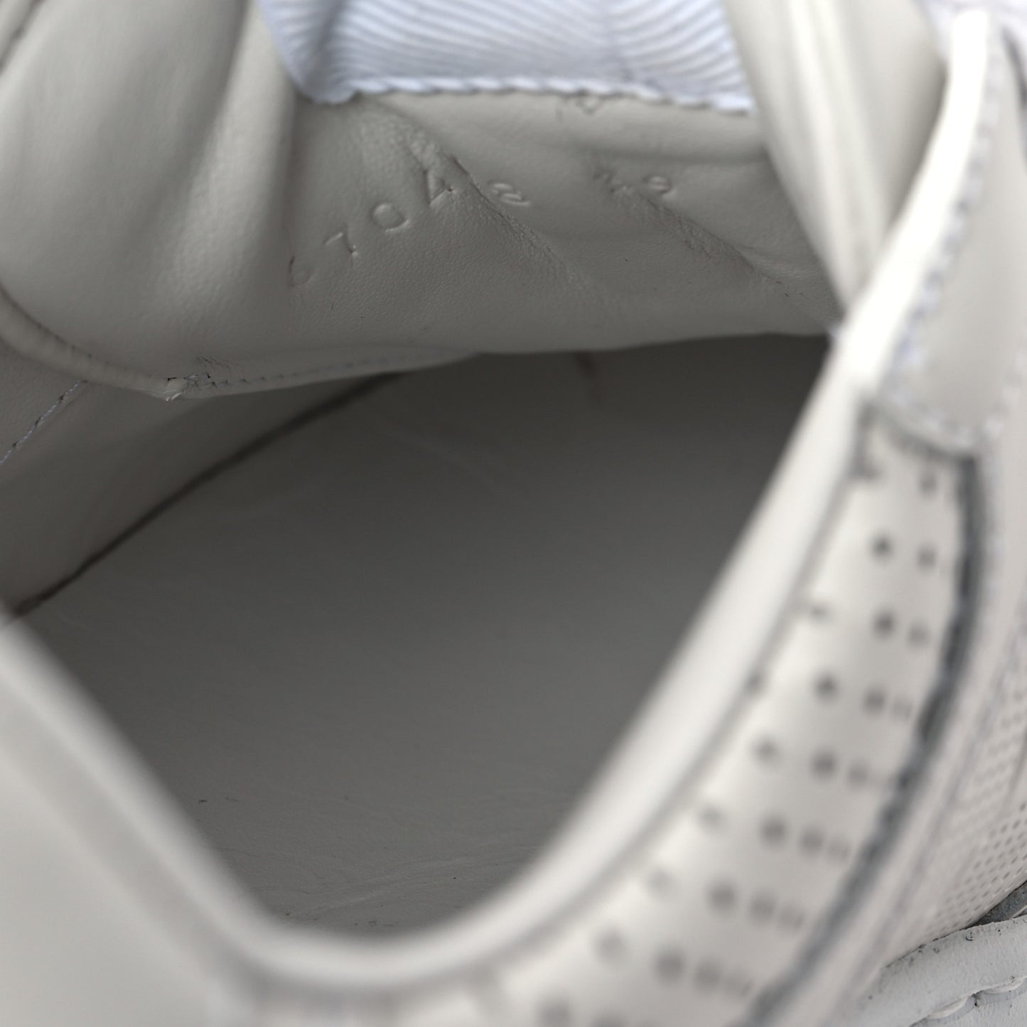 Calfskin GG Tennis Embossed Perforated Womens Platform 55mm Sneakers 39 Great White