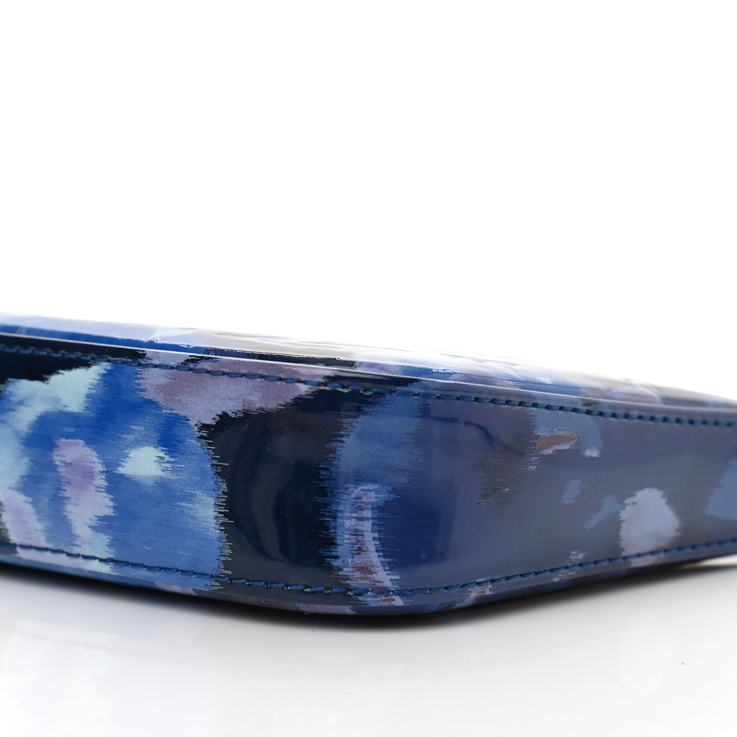 Louis Vuitton Vernis Ikat Pochette Accessories NM Grand Blue 11 of 11