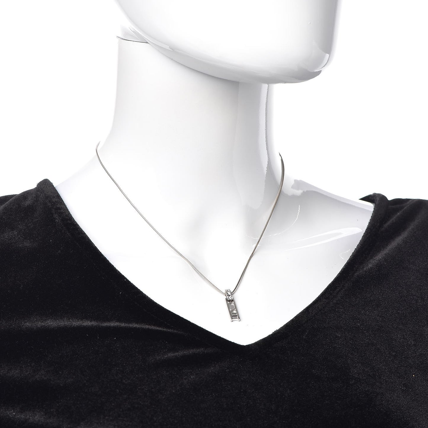 18K White Gold Diamond Atlas Bar Drop Pendant Necklace