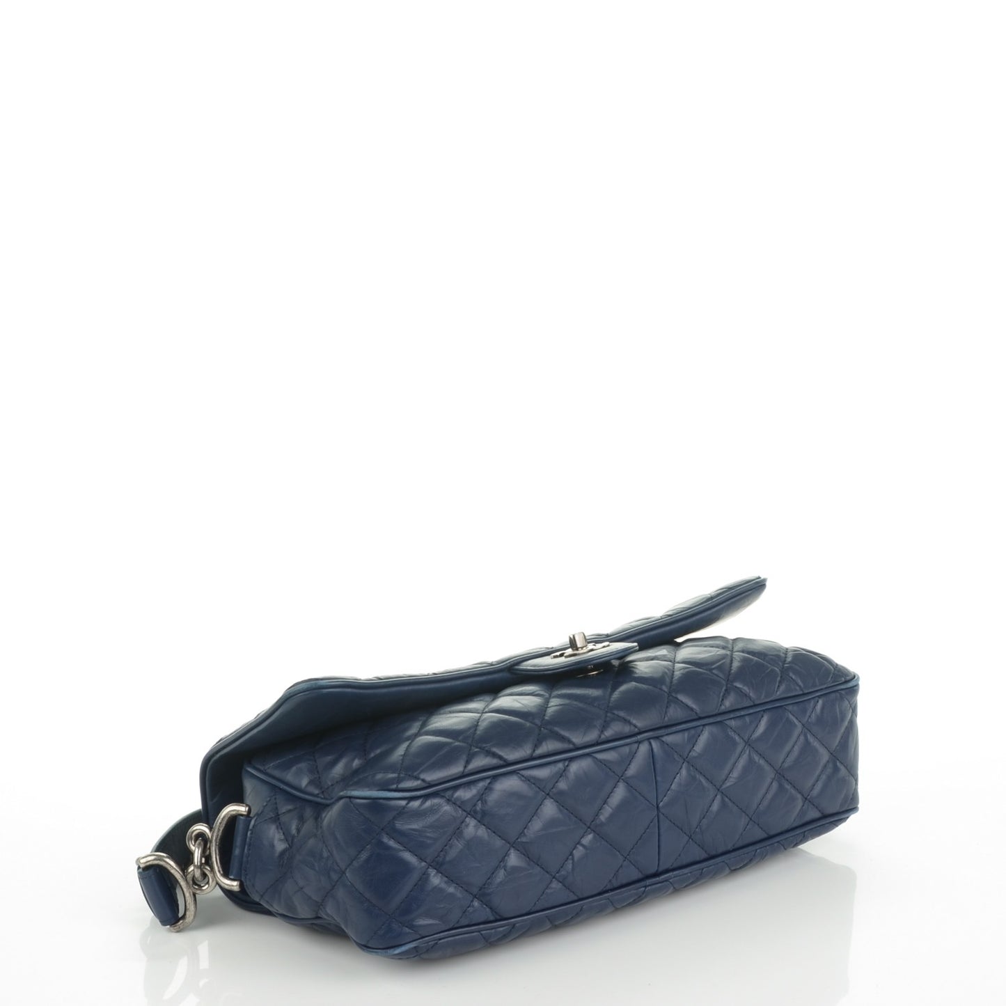 Crumpled Calfskin Quilted Medium Casual Rock Flap Navy