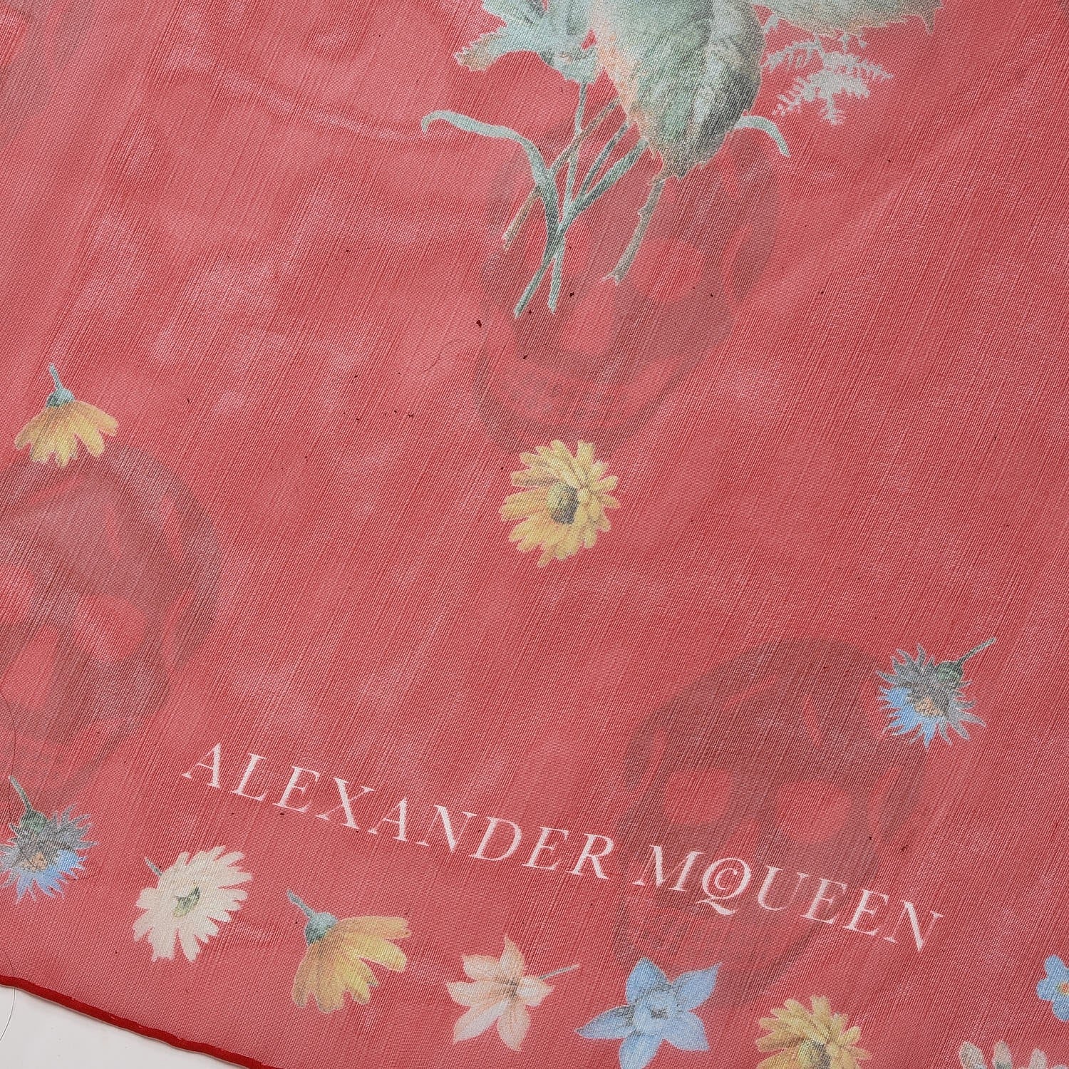 Alexander McQueen Silk Island Bouquet Scarf Red 4 of 5