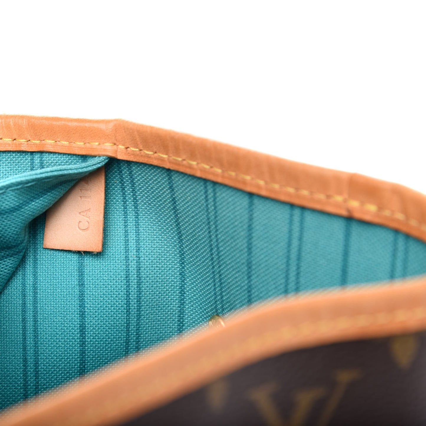 Monogram V Neverfull MM Turquoise