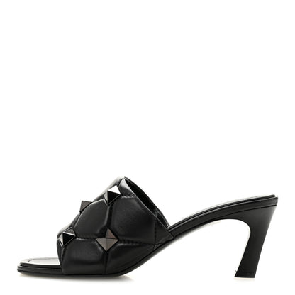 Valentino Garavani Nappa Quilted Monochrome Roman Stud 65mm Slide Sandals 39.5 Black 1 of 10