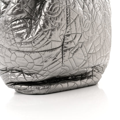 Chanel Vinyl Graphic Edge Tote Silver 11 of 11