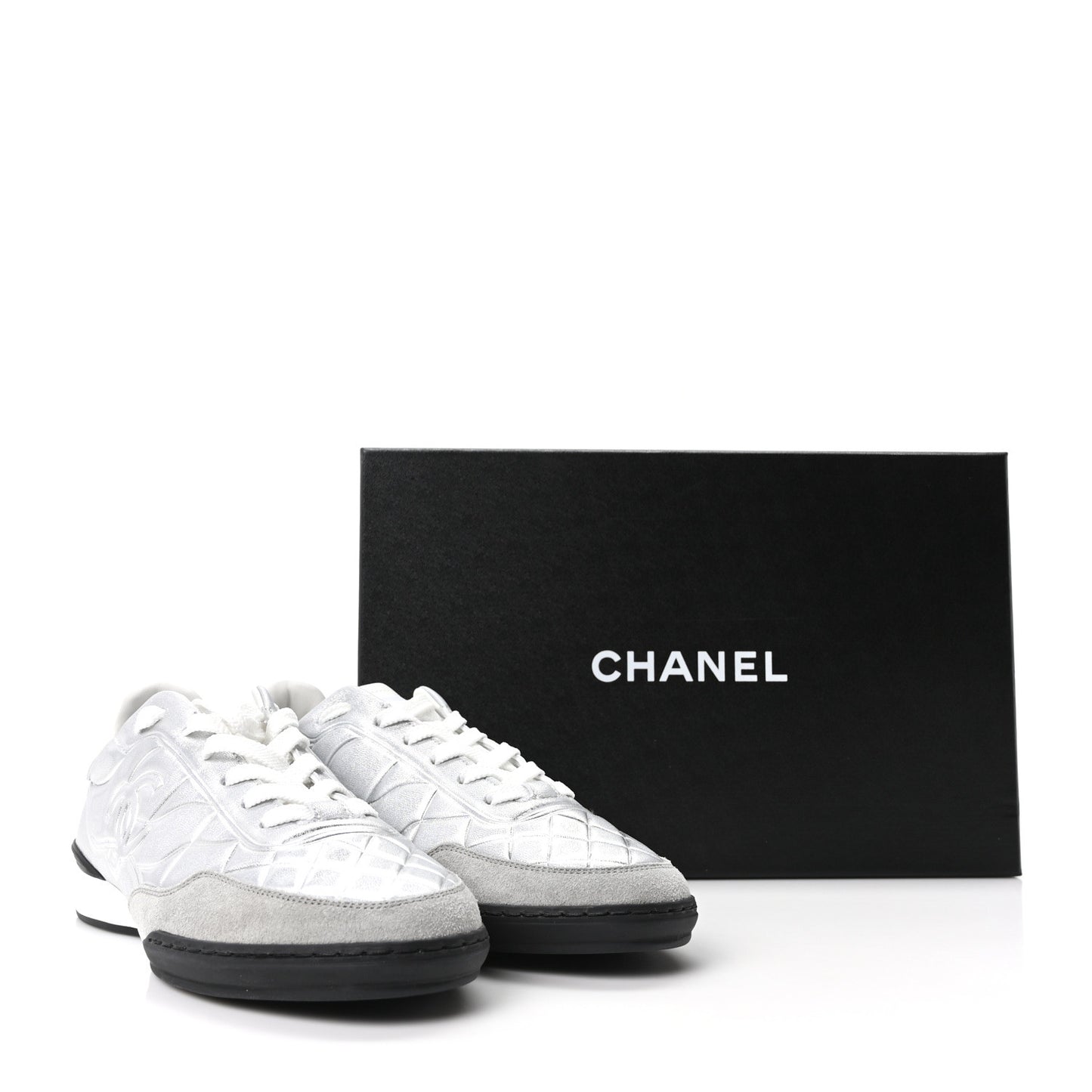 Laminated Lambskin Suede Quilted Womens CC Sneakers 37.5 Silver Gray