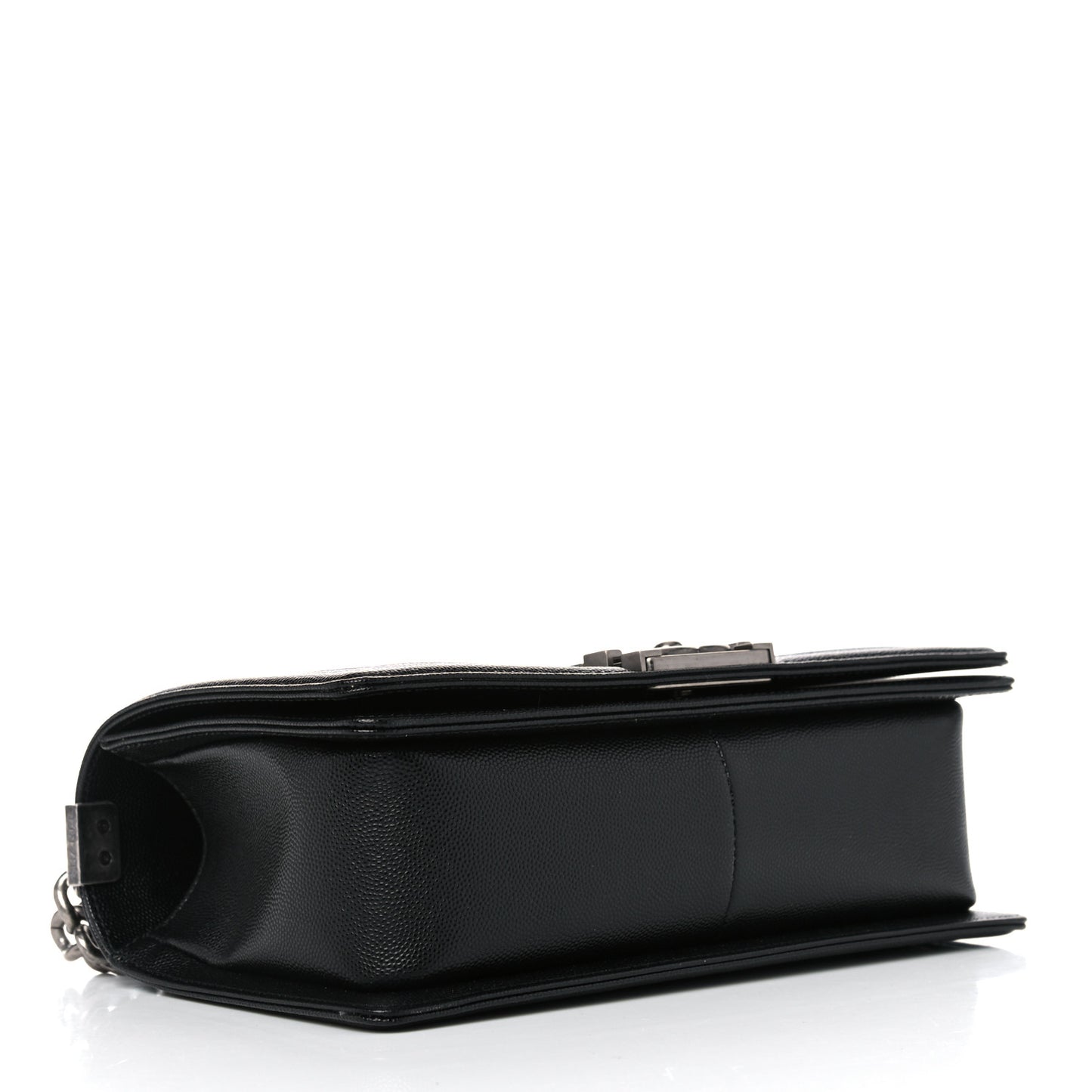 Caviar Quilted Medium Boy Flap Black
