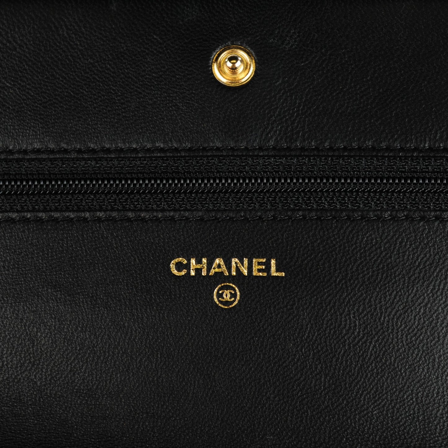 Lambskin Quilted Wallet On Chain WOC Black