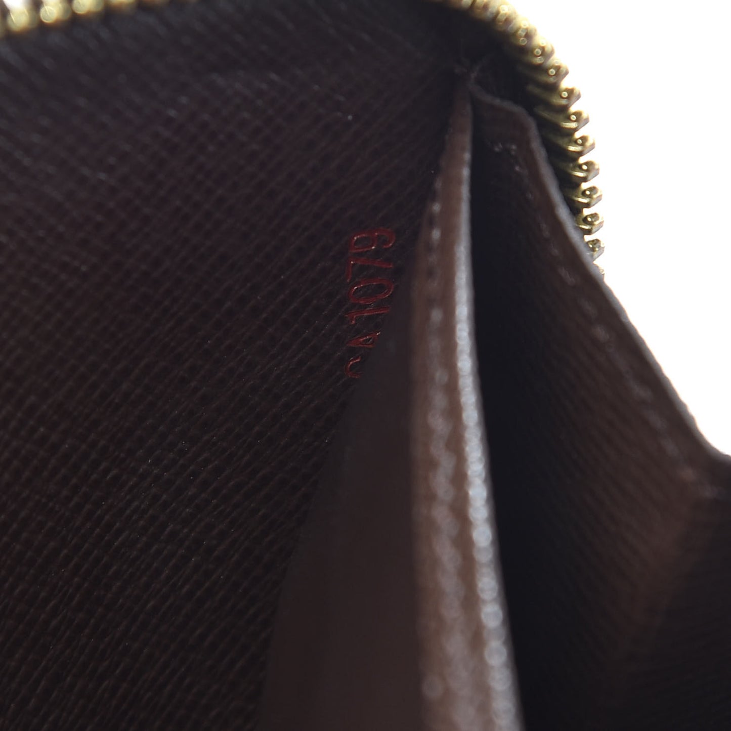 Damier Ebene Zippy Wallet