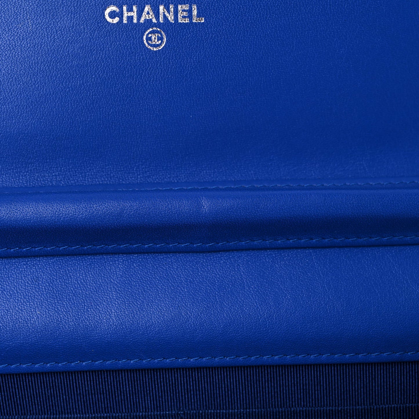 Patent Quilted Wallet On Chain WOC Blue