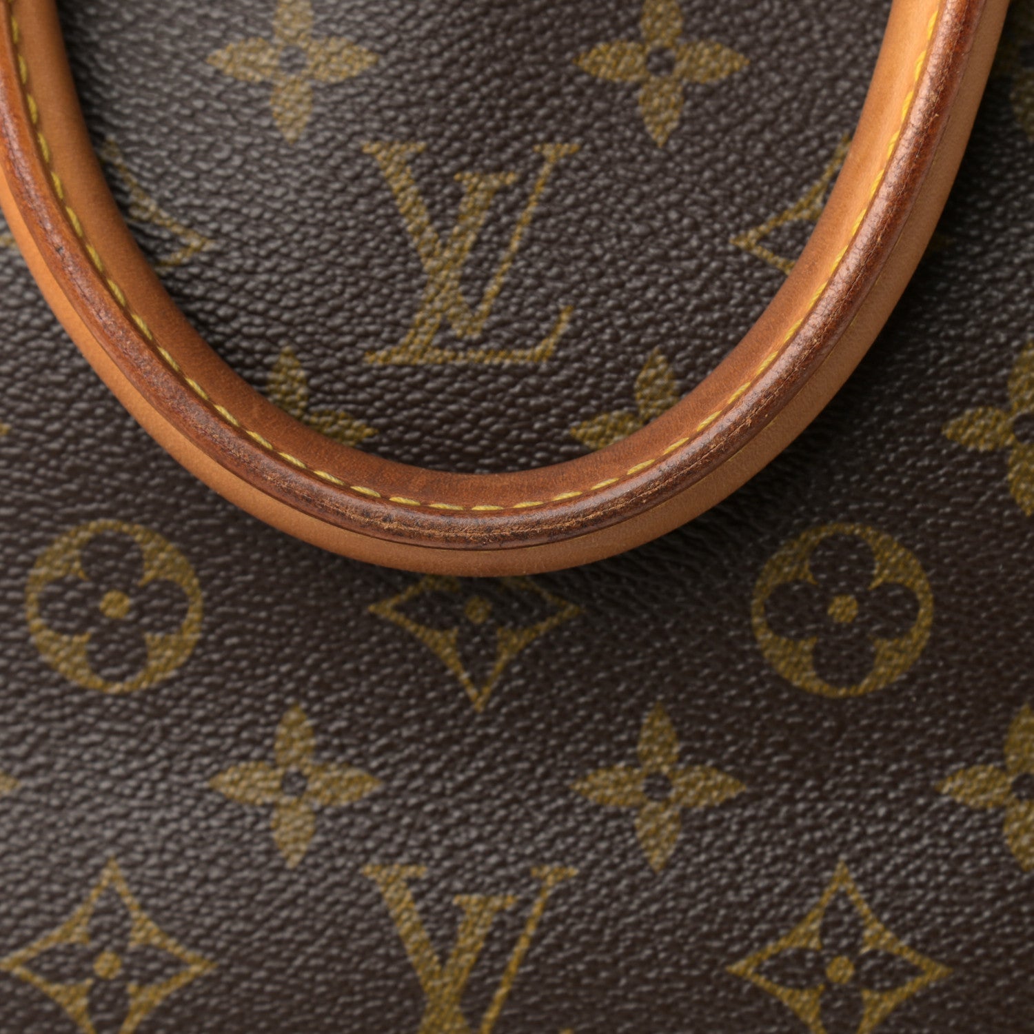 Louis Vuitton Monogram Alma PM 15 of 17
