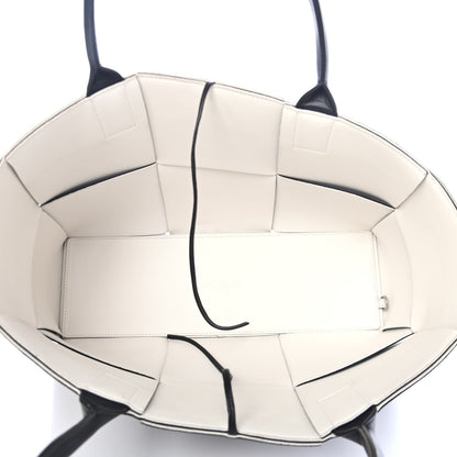 Bottega Veneta Nappa Maxi Intrecciato Arco Tote Black White 4 of 4