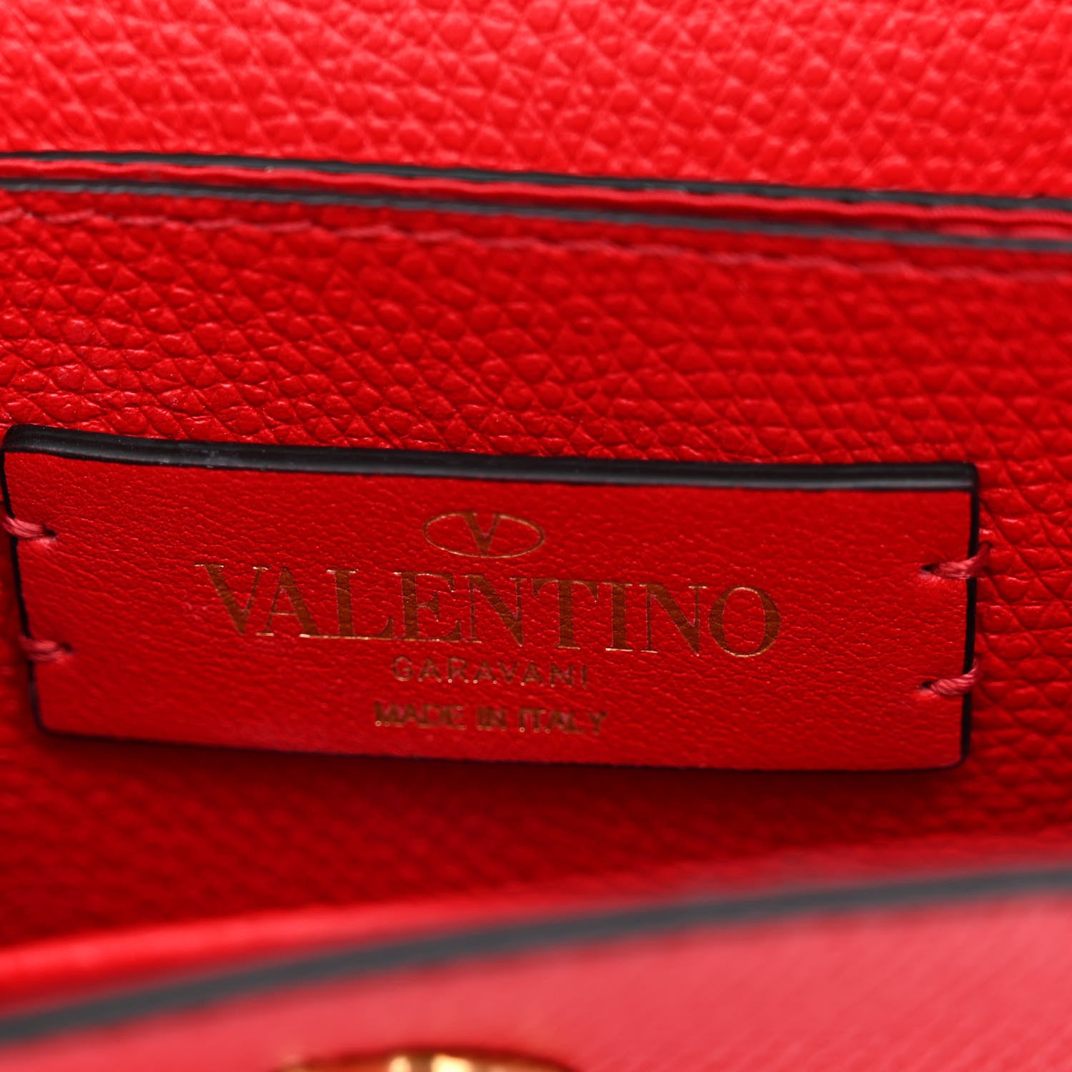 Valentino Garavani Grainy Calfskin VLogo Compact Wallet with Chain Rouge Pur 6 of 9