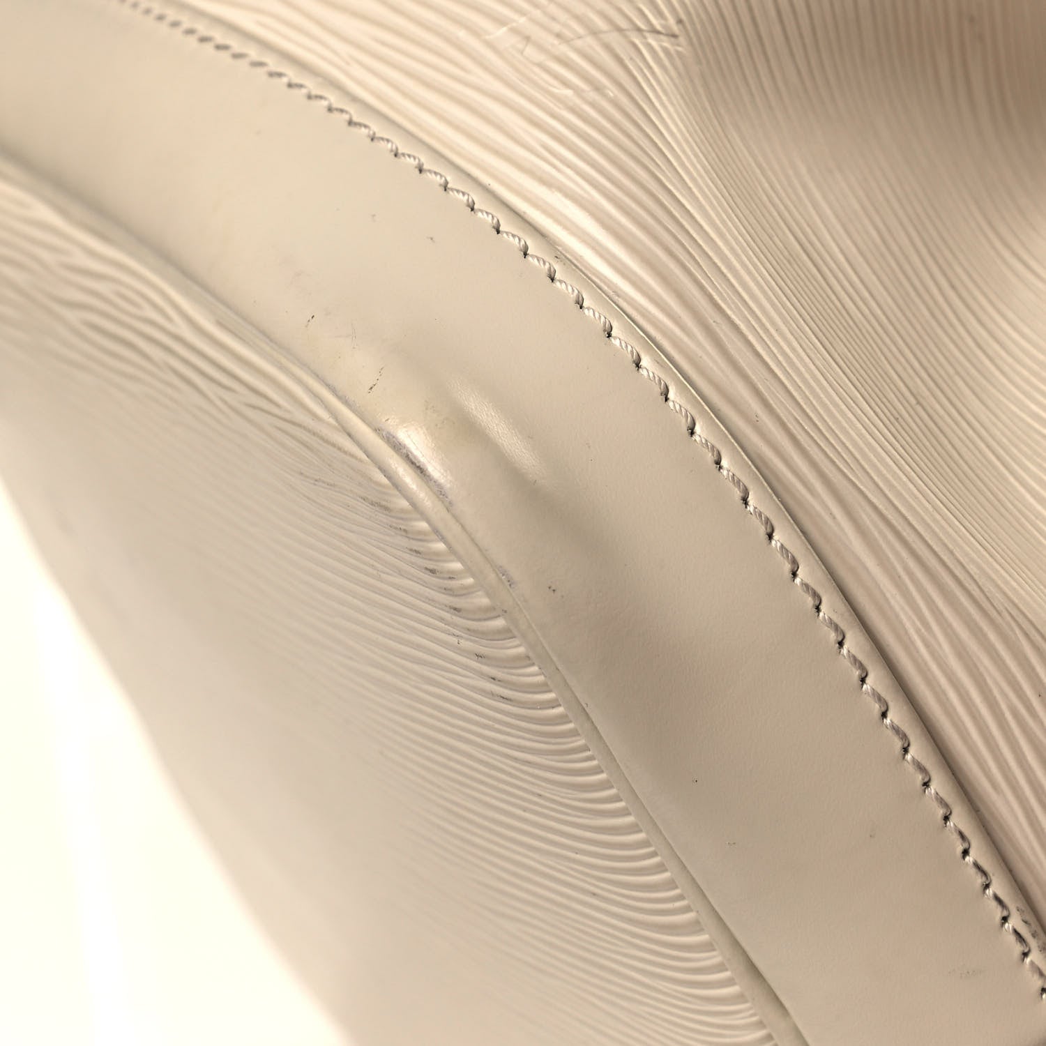 Louis Vuitton Epi Petit Noe NM Ivory 11 of 18