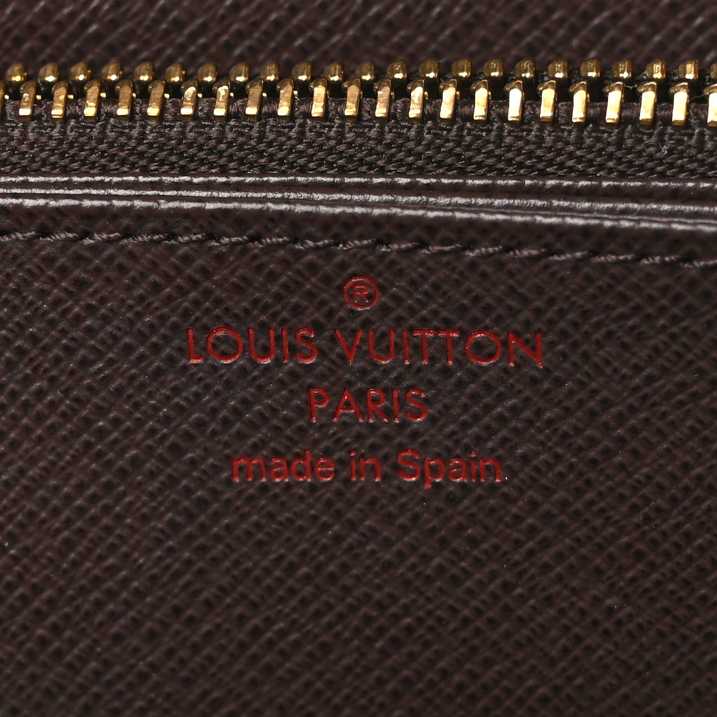 Damier Ebene Zippy Wallet
