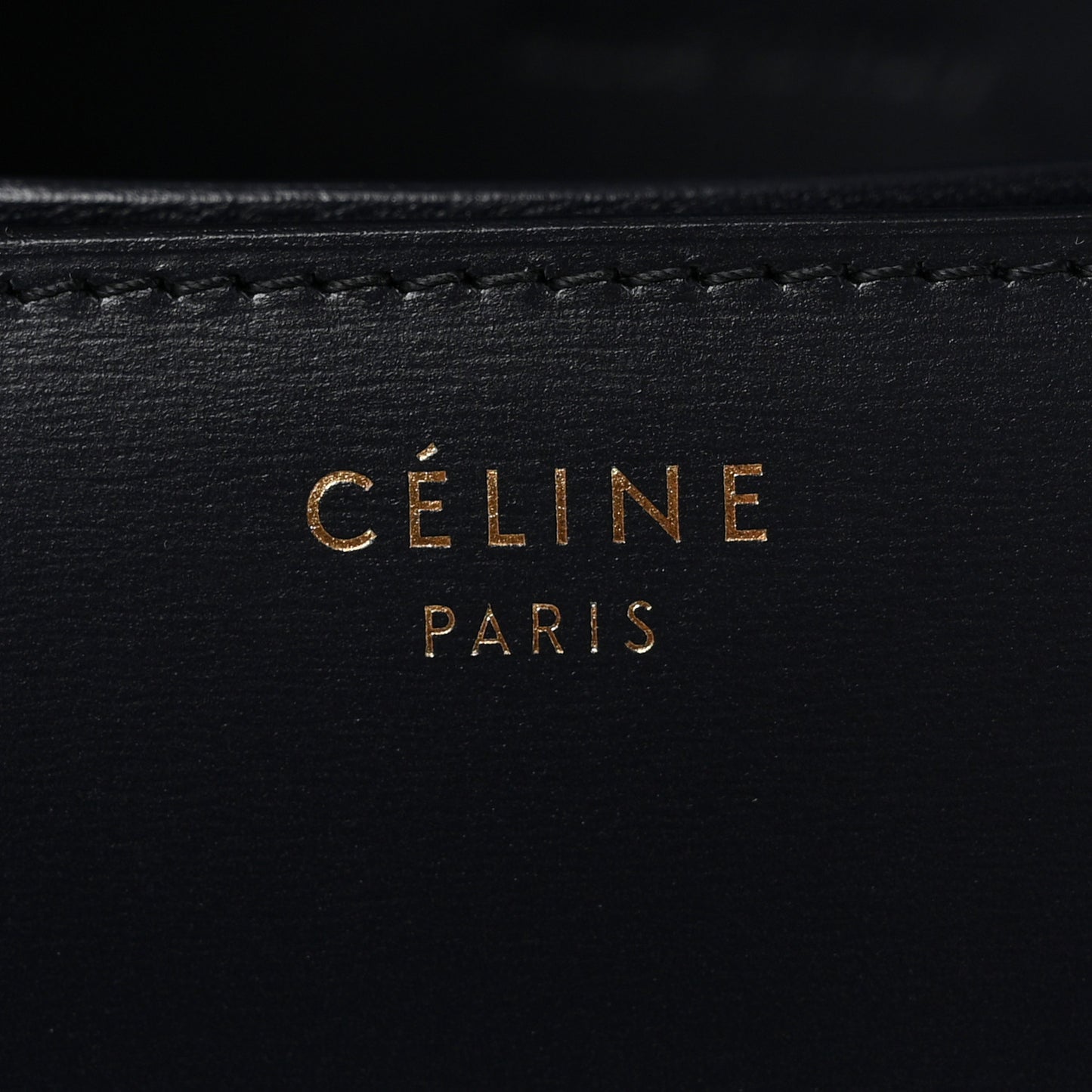 Box Calfskin Medium Classic Box Flap Bag Navy