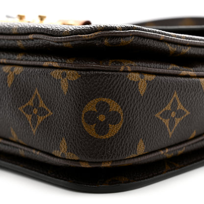 Louis Vuitton Monogram Pochette Metis 9 of 9