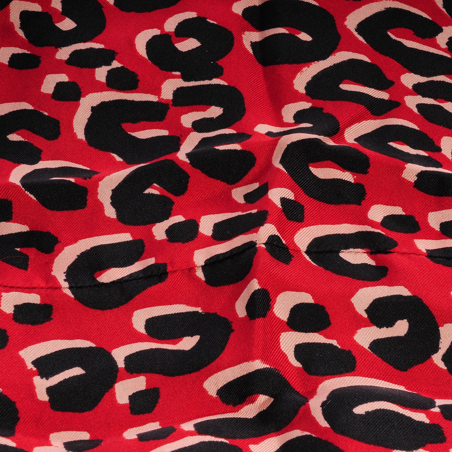 Louis Vuitton Silk Leopard Snood Scarf Red Rouge Blue Infini 5 of 5
