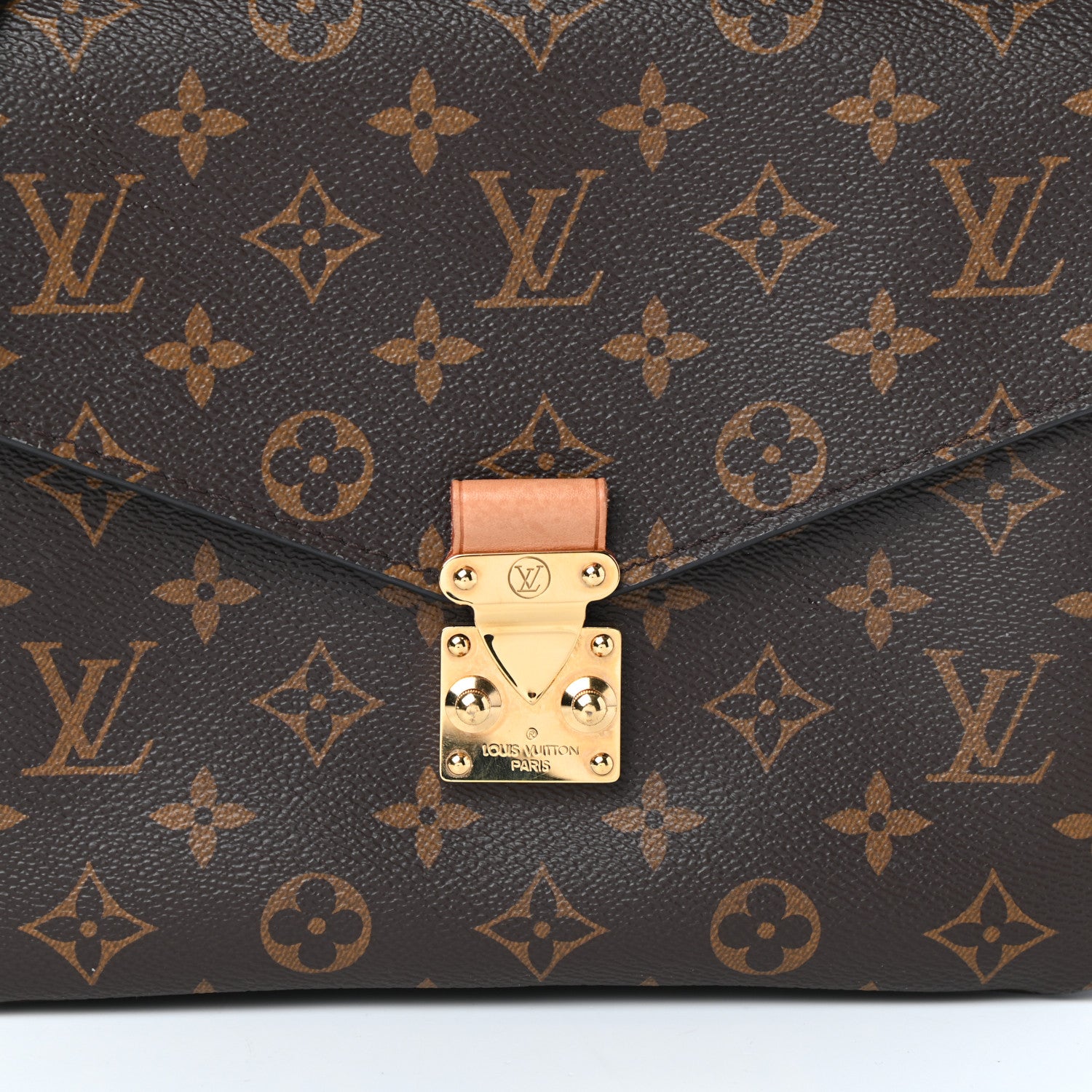 Louis Vuitton Monogram Pochette Metis 7 of 9