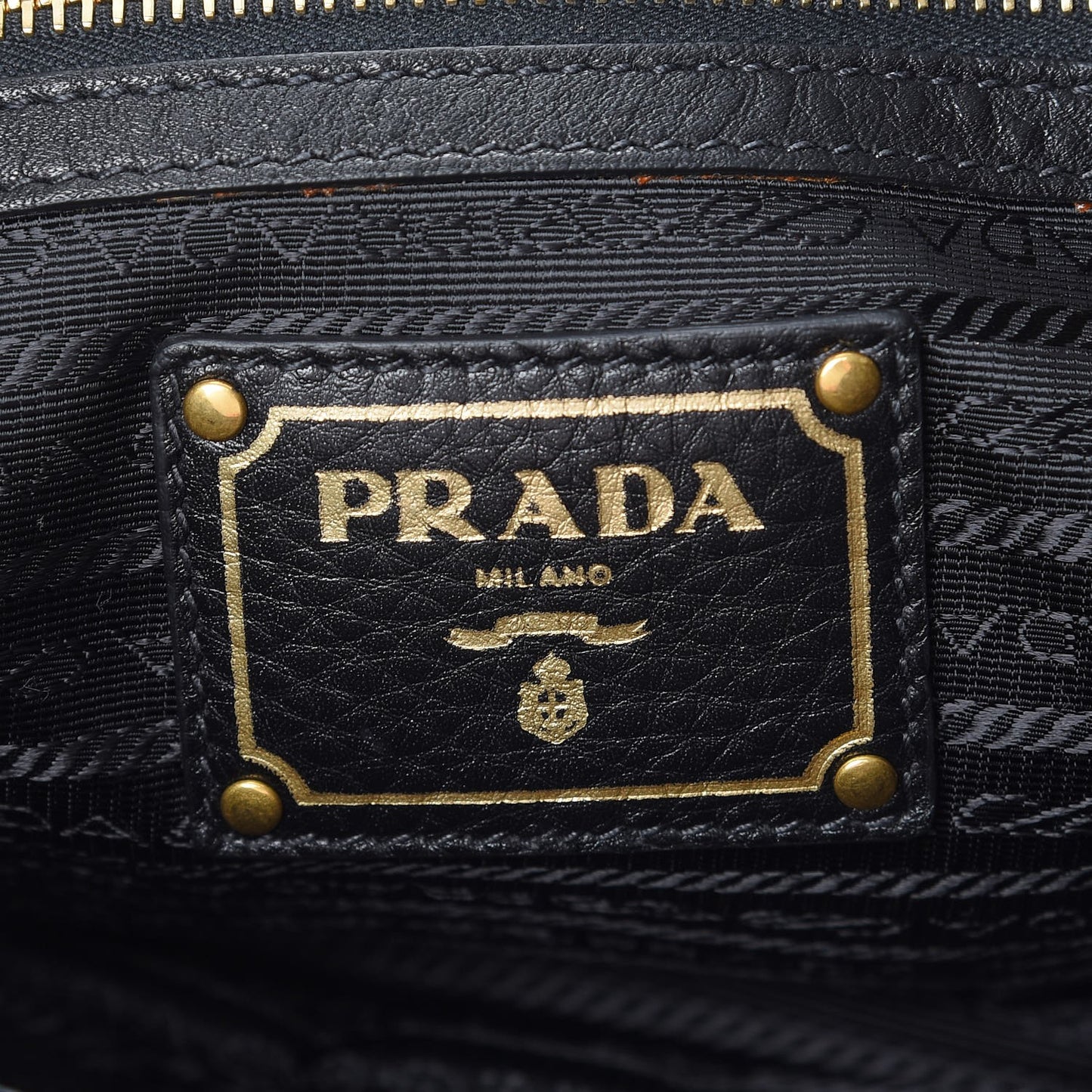 Vitello Daino Buckle Tote Nero Black