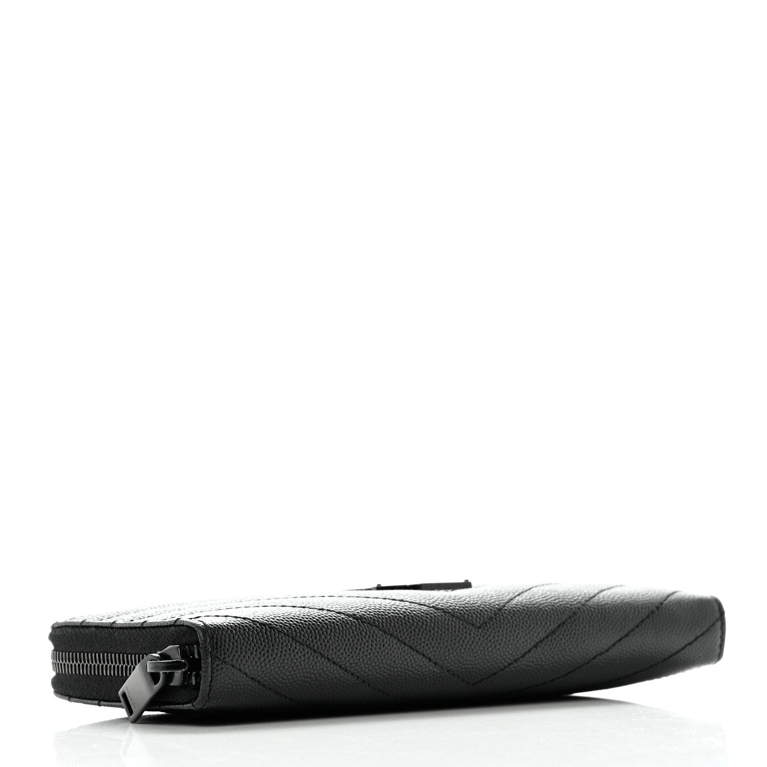 Saint Laurent Grain De Poudre Matelasse Chevron Monogram Monochrome Zip Around Wallet Black 4 of 9