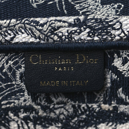 Christian Dior Canvas Embroidered Small Dioriviera Toile De Jouy Book Tote Blue 5 of 7