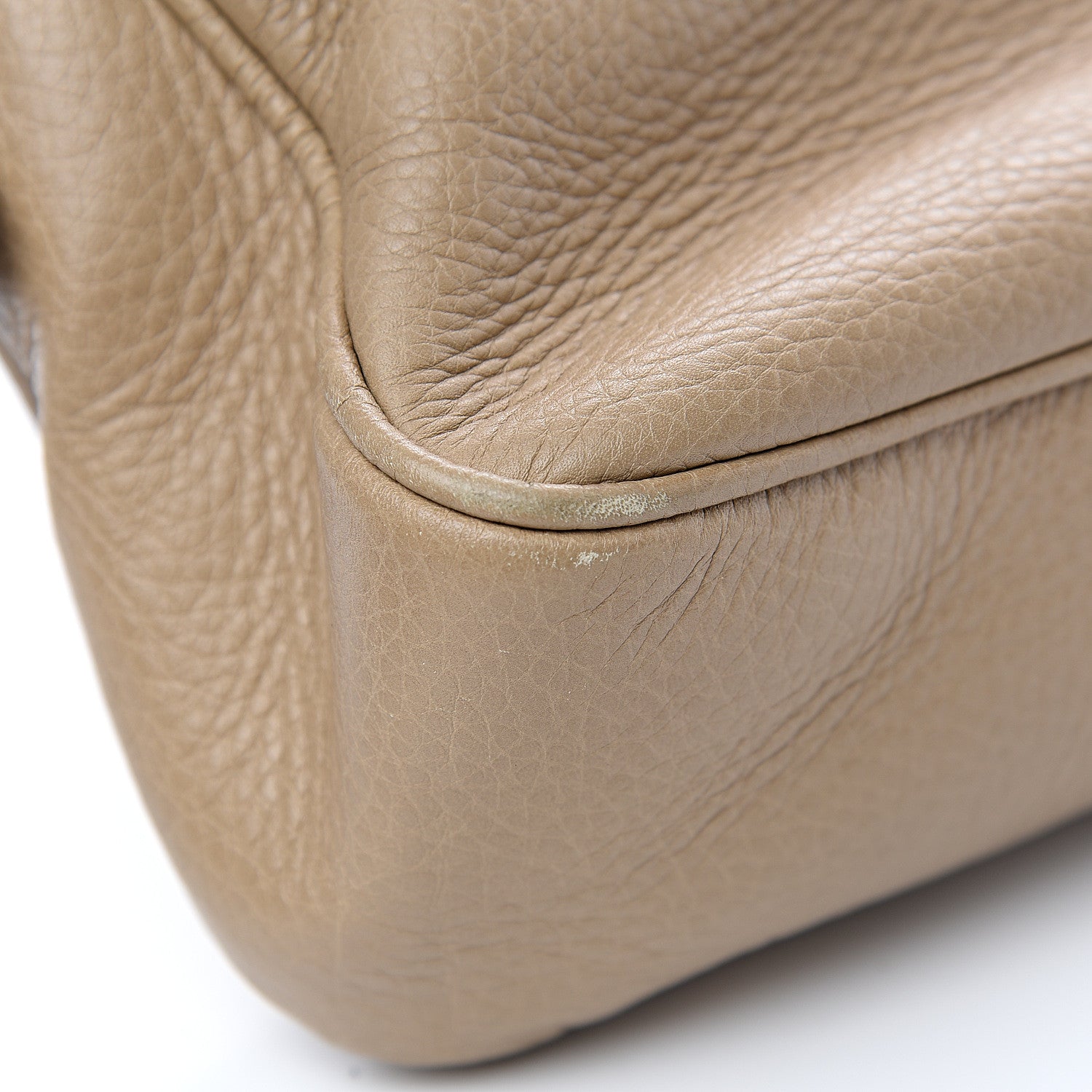 Gucci Pebbled Calfskin Small Soho Bowler Camelia 13 of 14