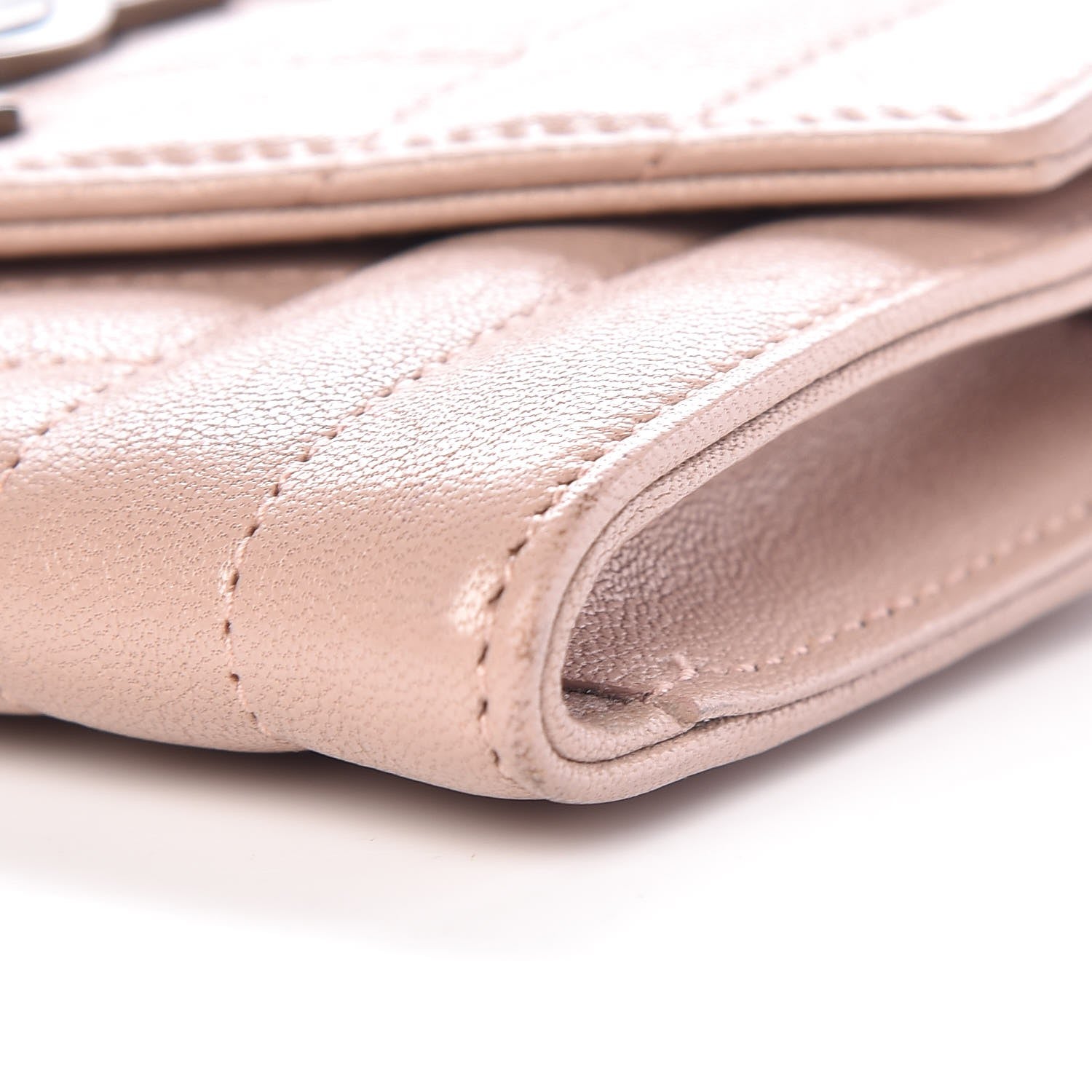 Saint Laurent Lambskin Mixed Matelasse Chevron Small Monogram Envelope Wallet Nude 9 of 10