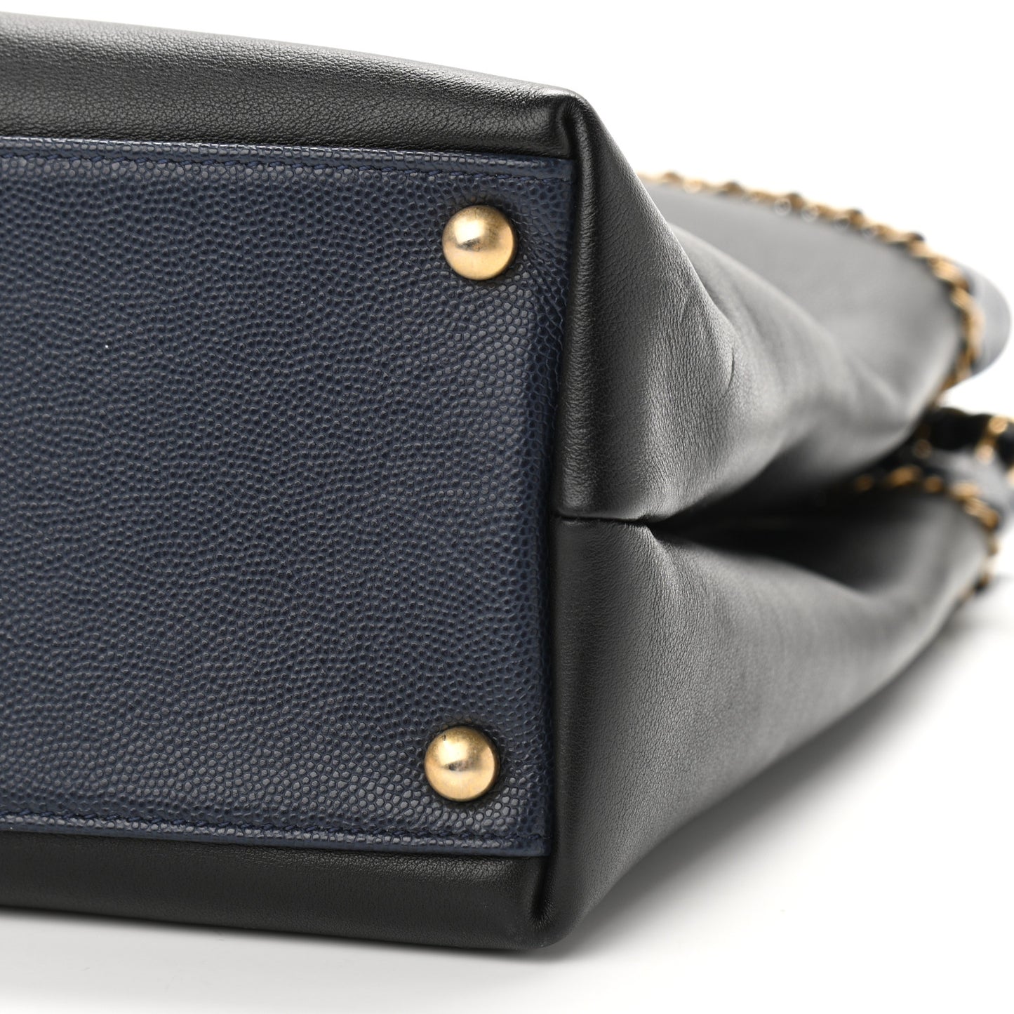 Lambskin Caviar Lovely Chains Shopping Tote Black Navy