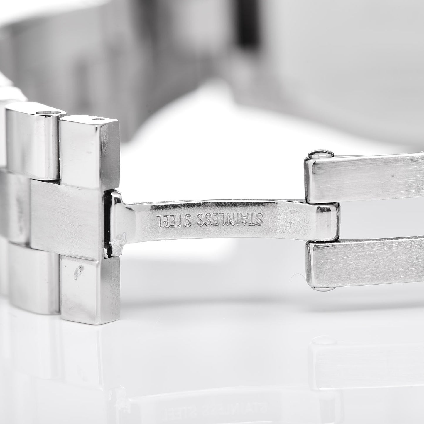 Stainless Steel 31mm Roadster Quartz Watch