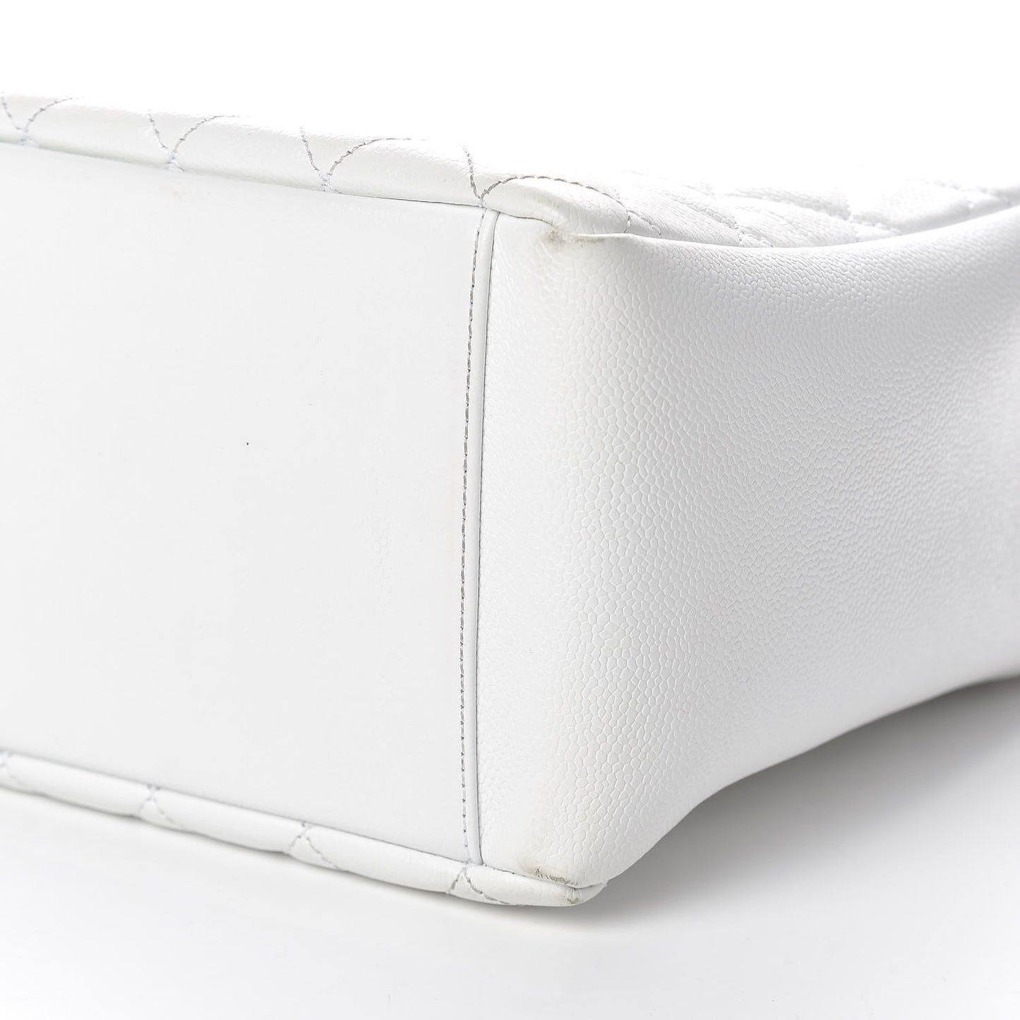 Caviar Quilted Grand Shopping Tote GST White