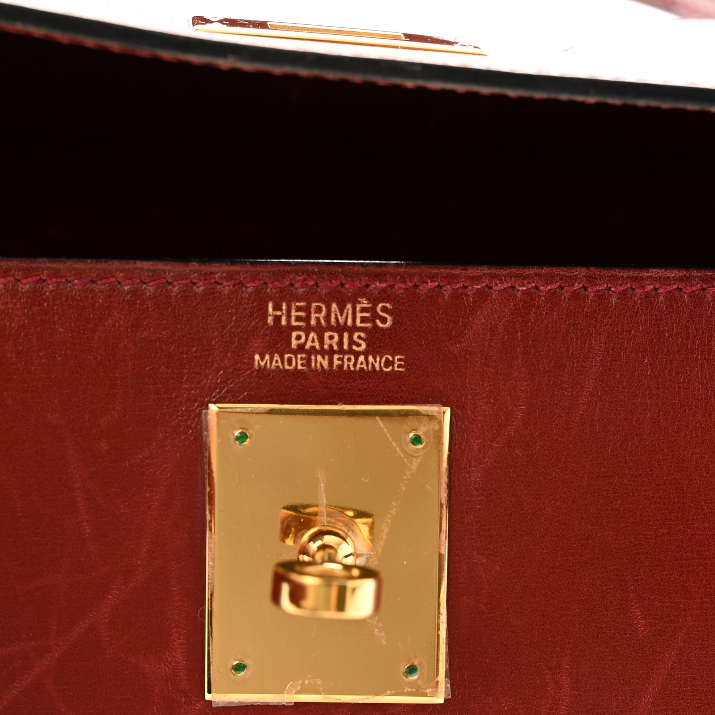 Box Kelly Sellier 32 Rouge H