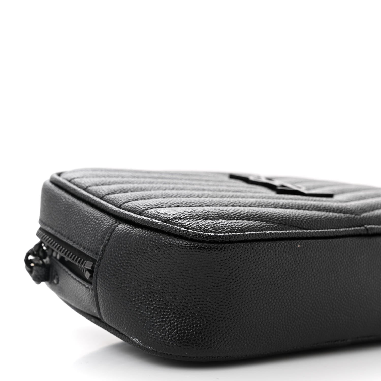 Saint Laurent Grain De Poudre Matelasse Monochrome Monogram Mini Lou Camera Bag Black 9 of 12