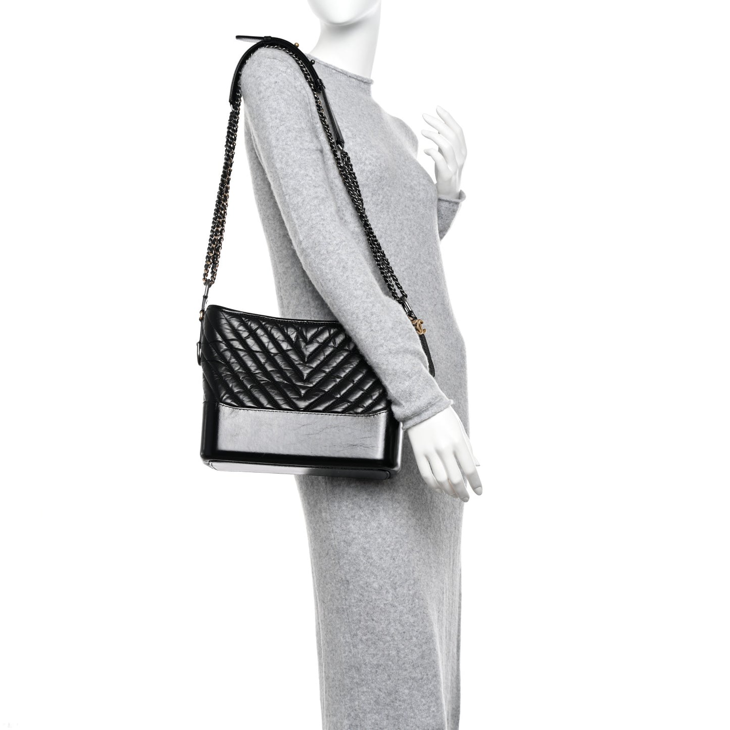 Aged Calfskin Chevron Quilted Medium Gabrielle Hobo Black