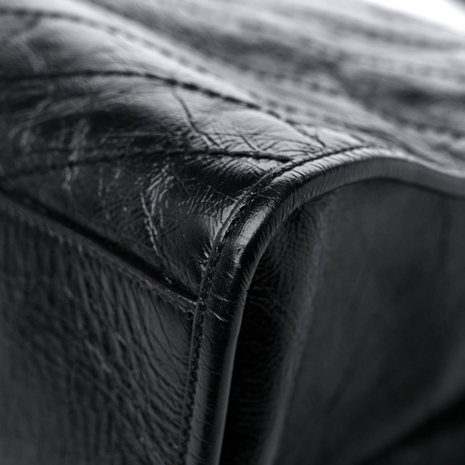 Saint Laurent Crinkled Calfskin Matelasse Monogram Niki Shoulder Bag Black 8 of 10