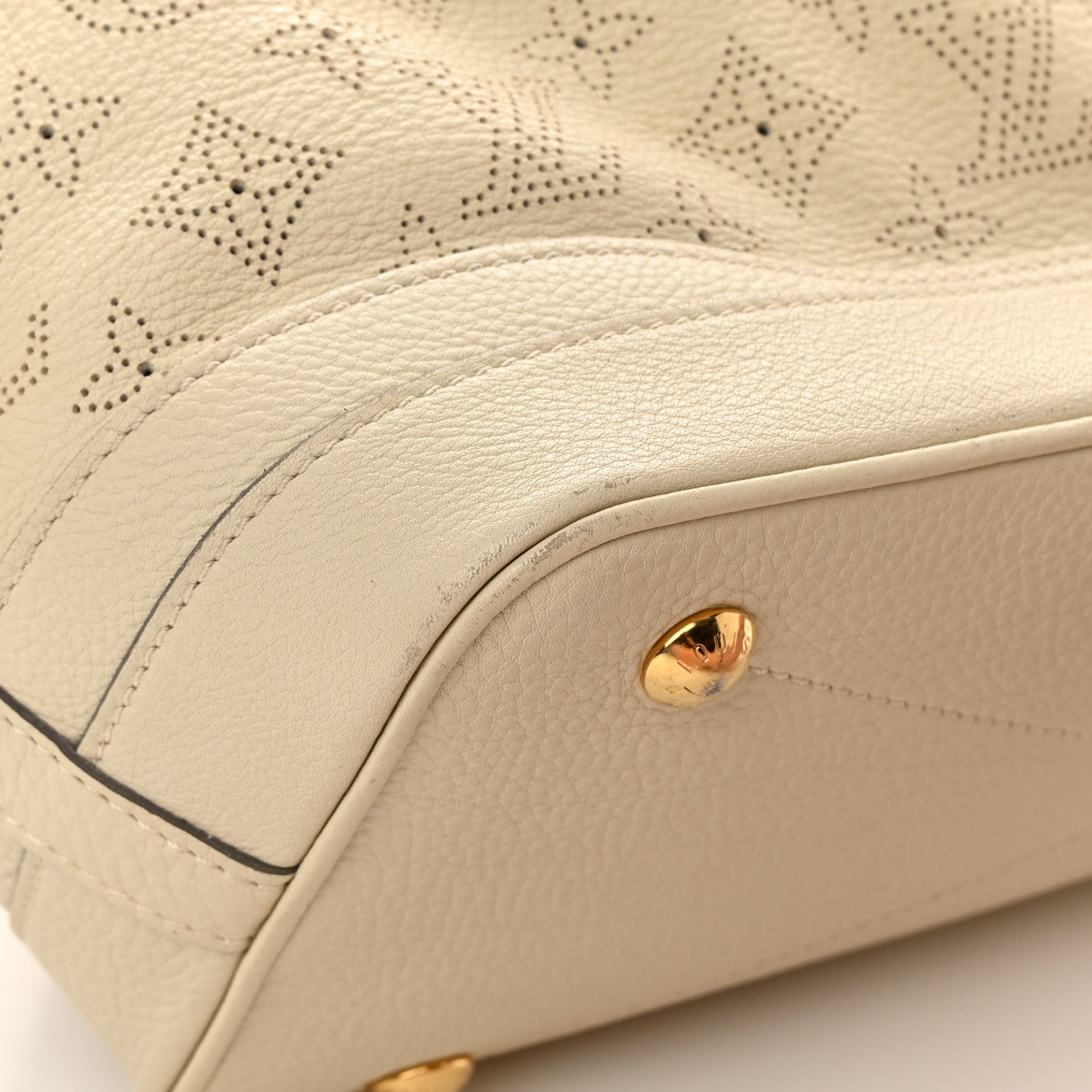 Louis Vuitton Mahina Stellar PM Ivory 11 of 17