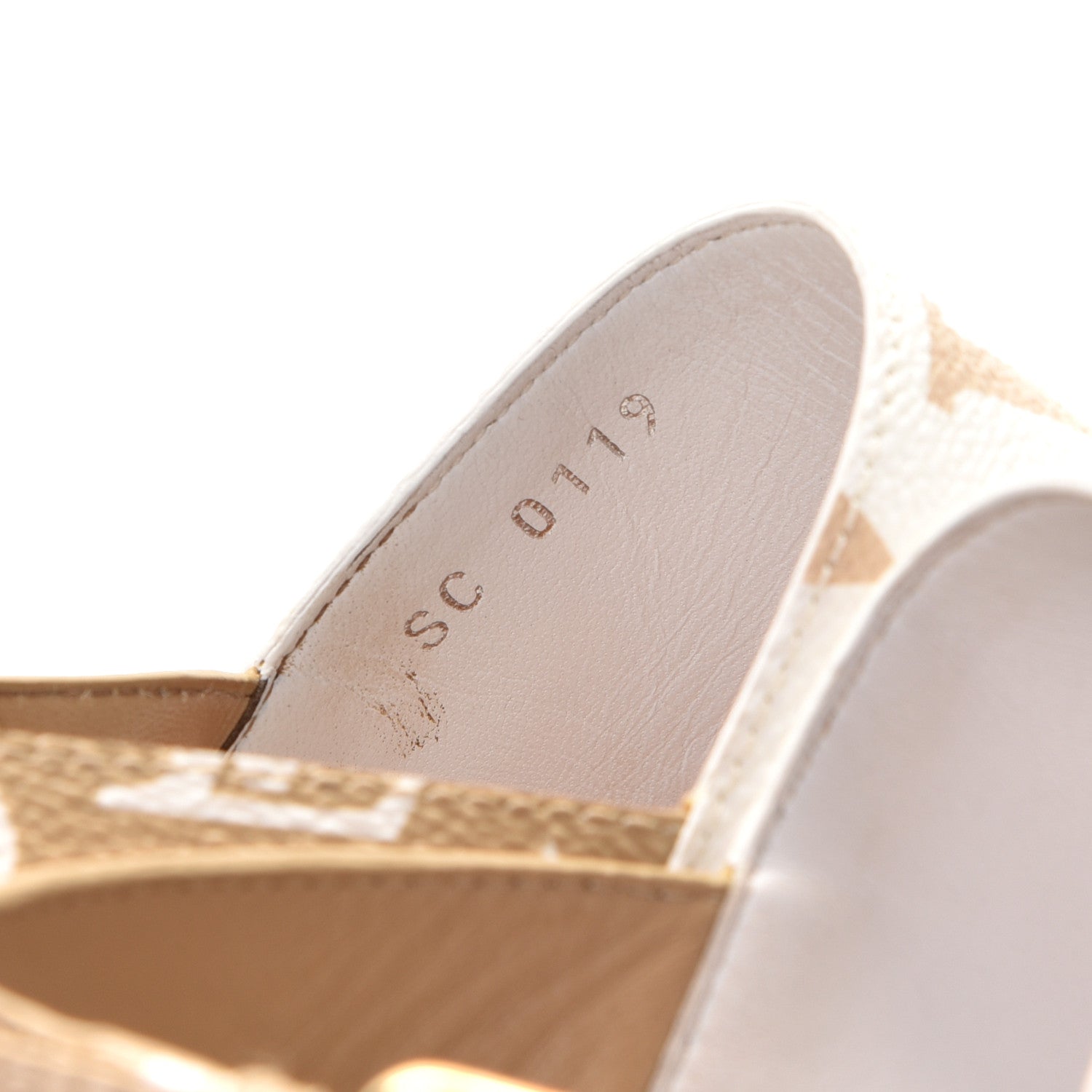 Louis Vuitton Monogram Giant Sandals 37.5 White Moka 4 of 13