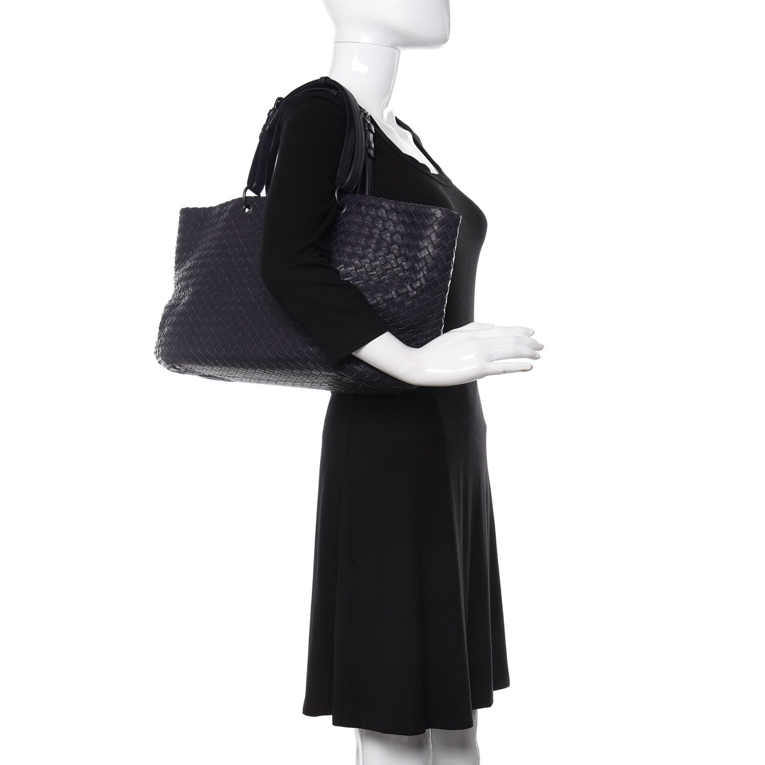Bottega Veneta Nappa Intrecciato Large Capri Tote Ink 2 of 11