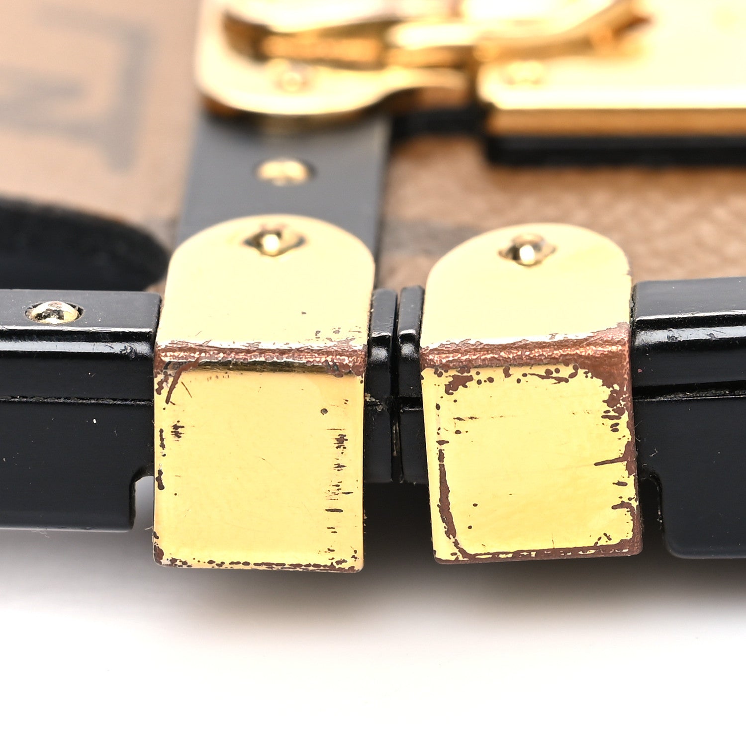 Louis Vuitton Reverse Monogram Eye-Trunk iPhone X/XS Case 13 of 14