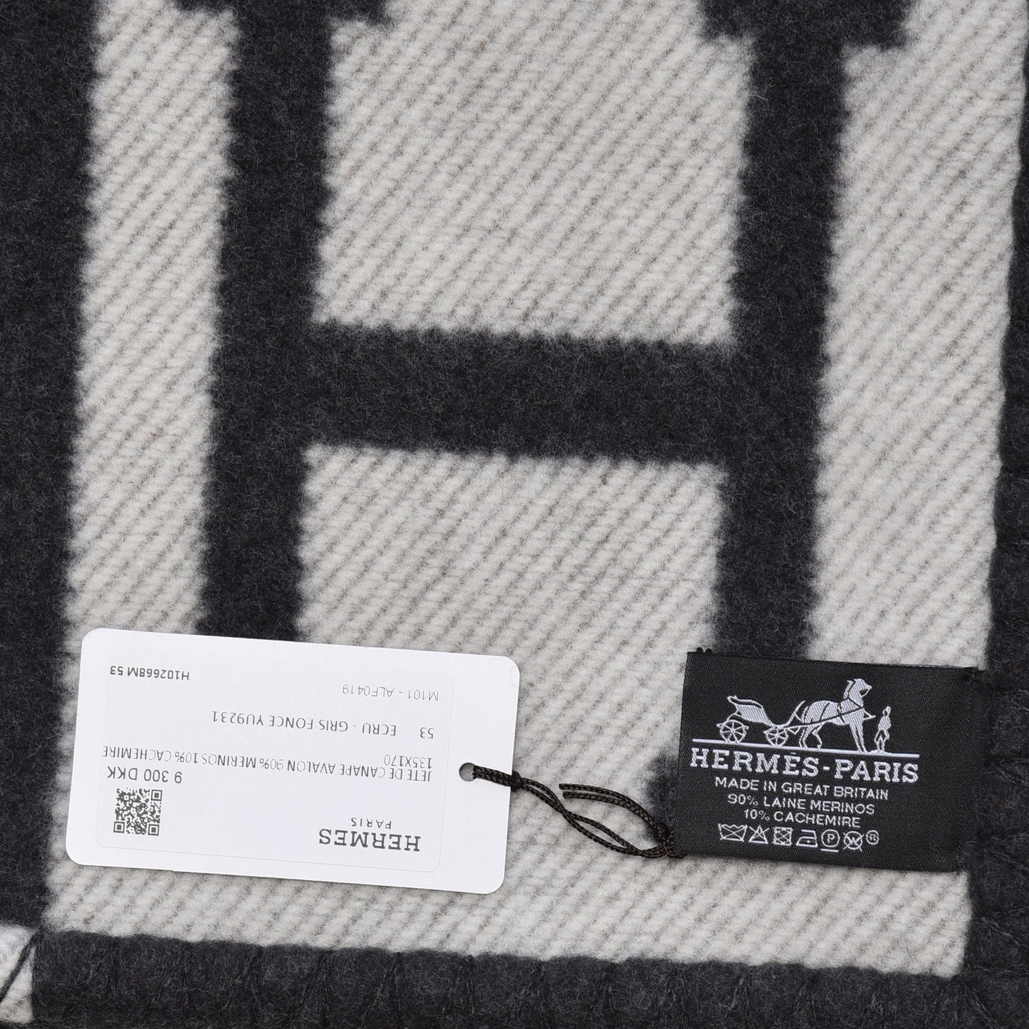 Wool Cashmere Avalon Blanket Ecru Gris Fonce