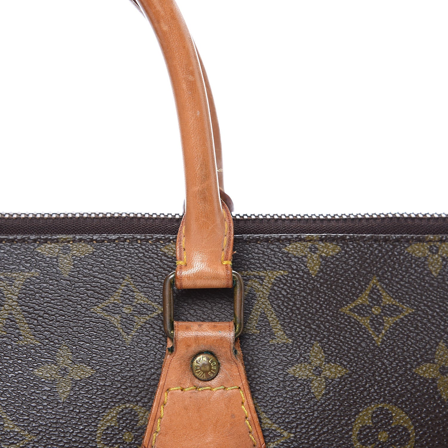 Louis Vuitton Monogram Sac Triangle 15 of 20