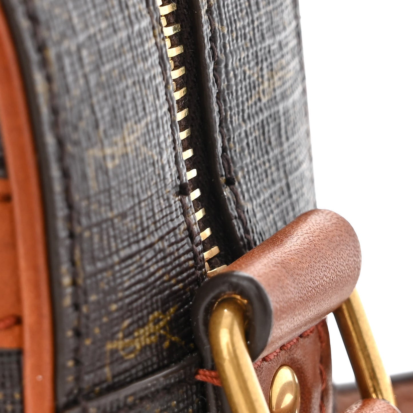 Canvas Smooth Calfskin Le Monogramme Camera Bag Chestnut