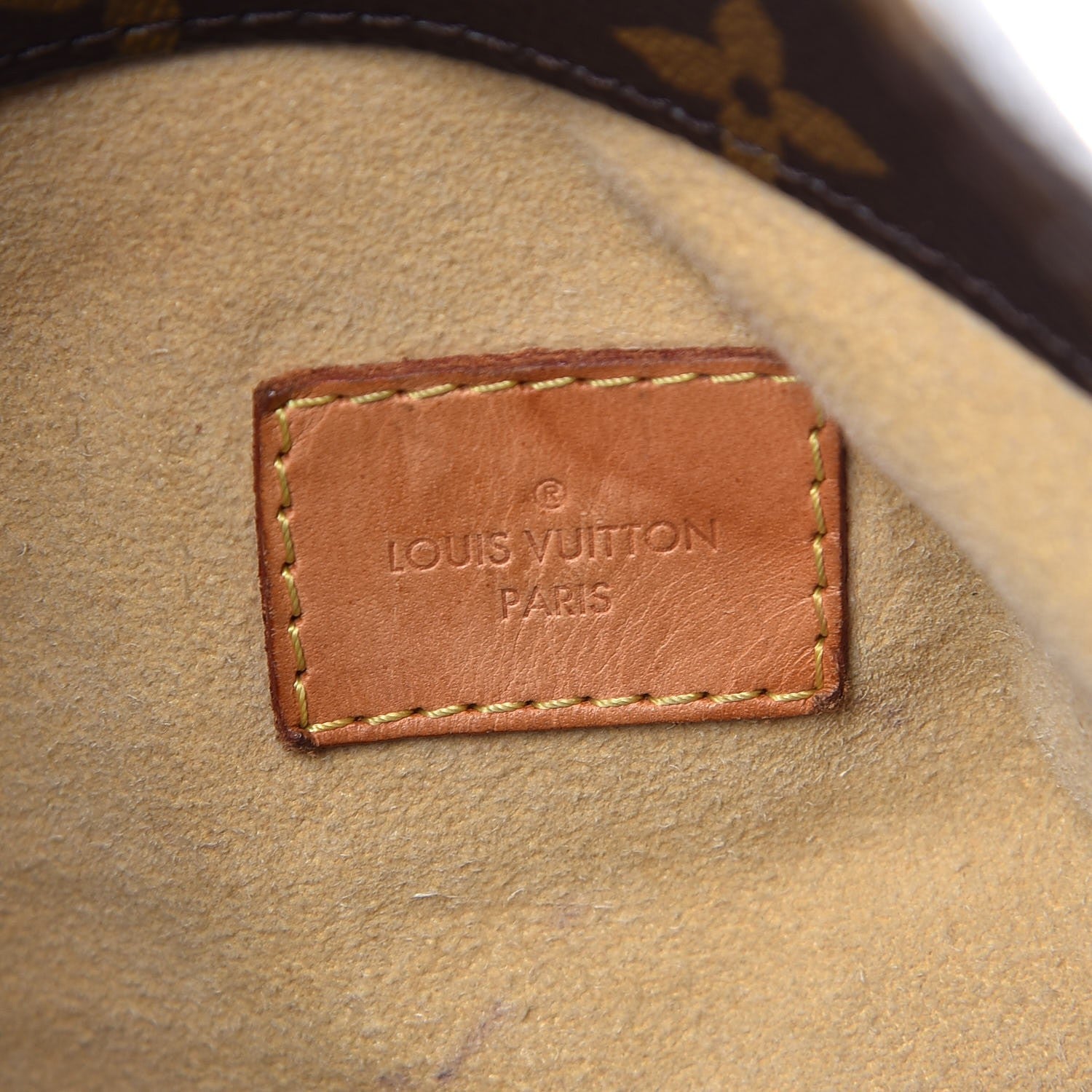 Louis Vuitton Monogram Artsy MM 6 of 16