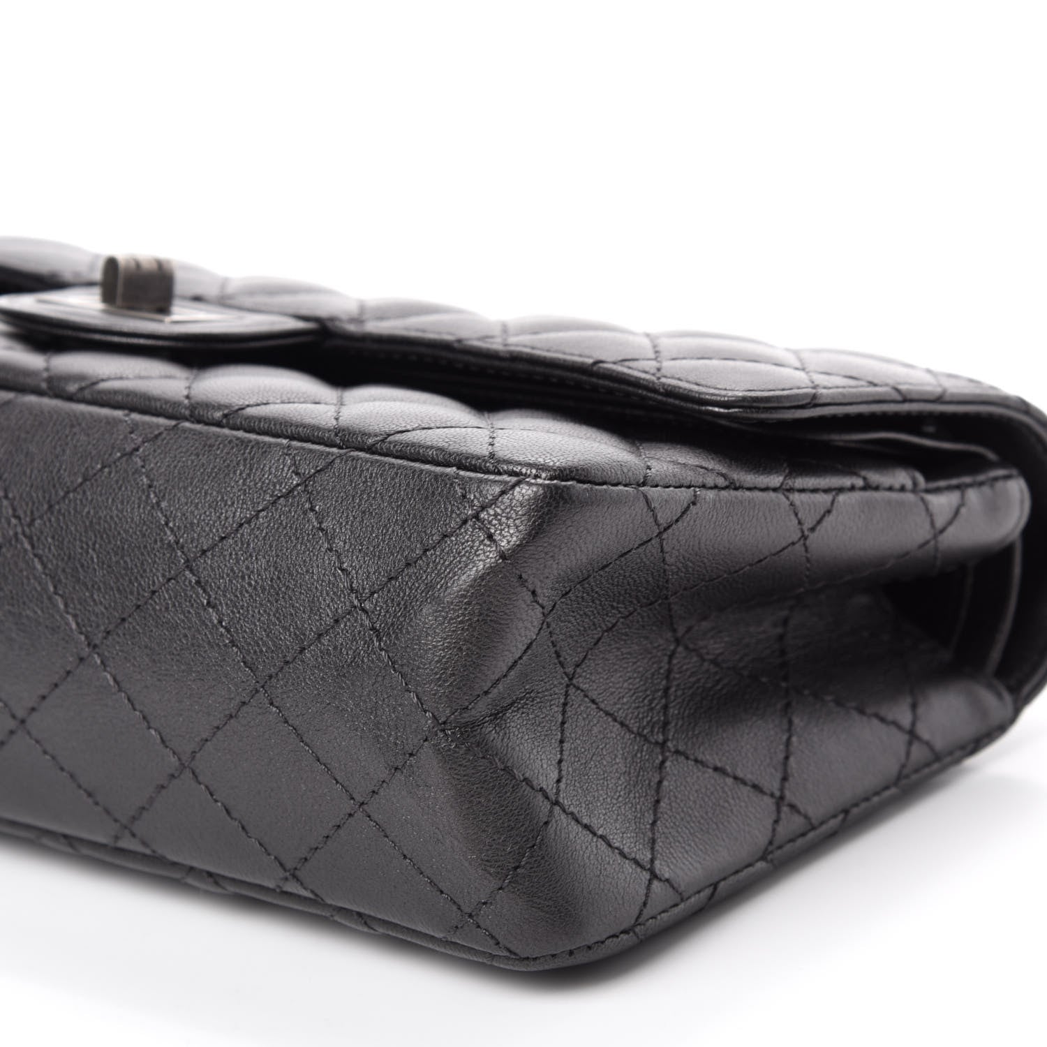 Chanel Metallic Sheepskin Quilted 2.55 Reissue 225 Flap Black 7 of 10