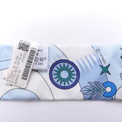 Hermes Silk La Source de Pegase Twilly Ciel Bleu Royal White 3 of 3