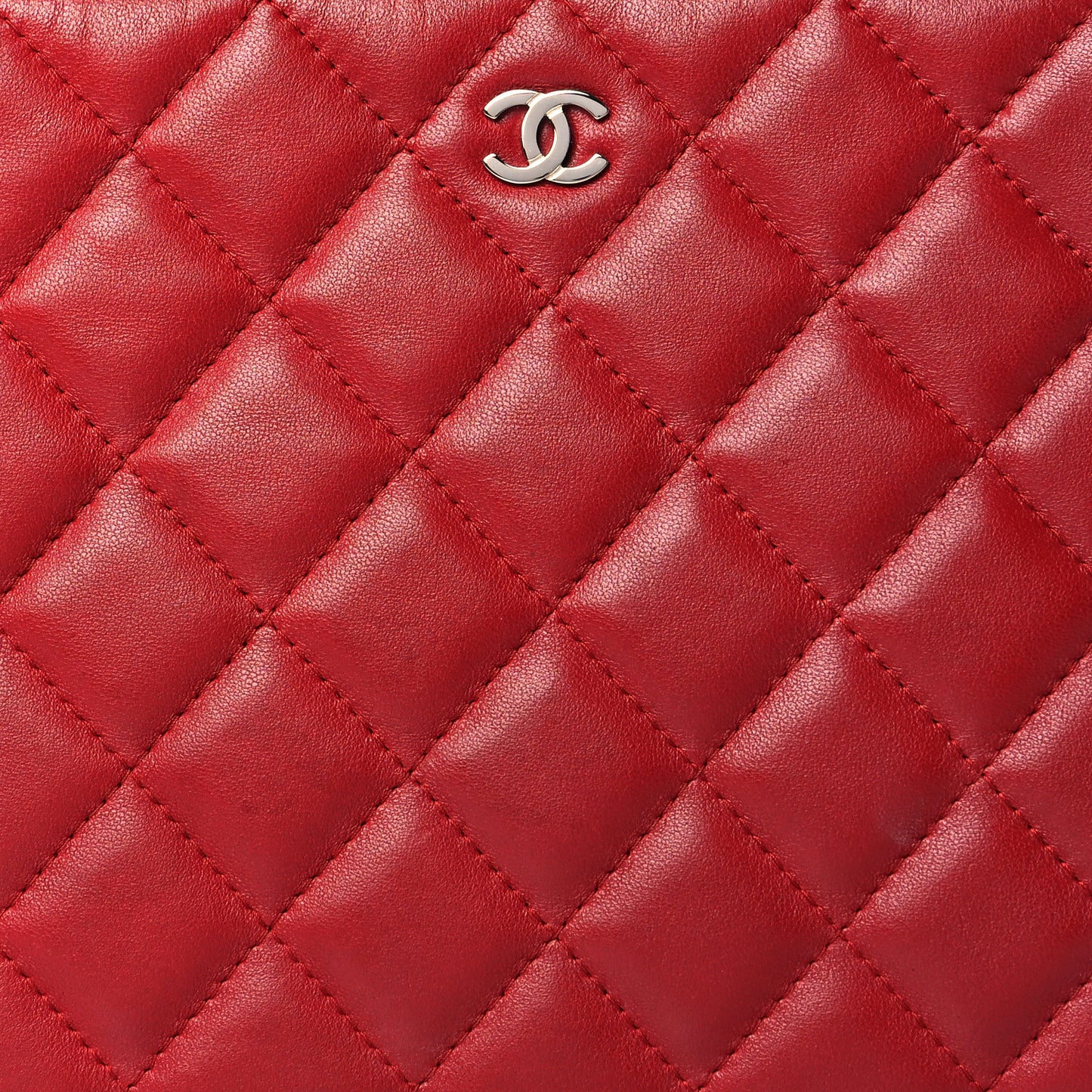 Lambskin Quilted Medium Cosmetic Case Red