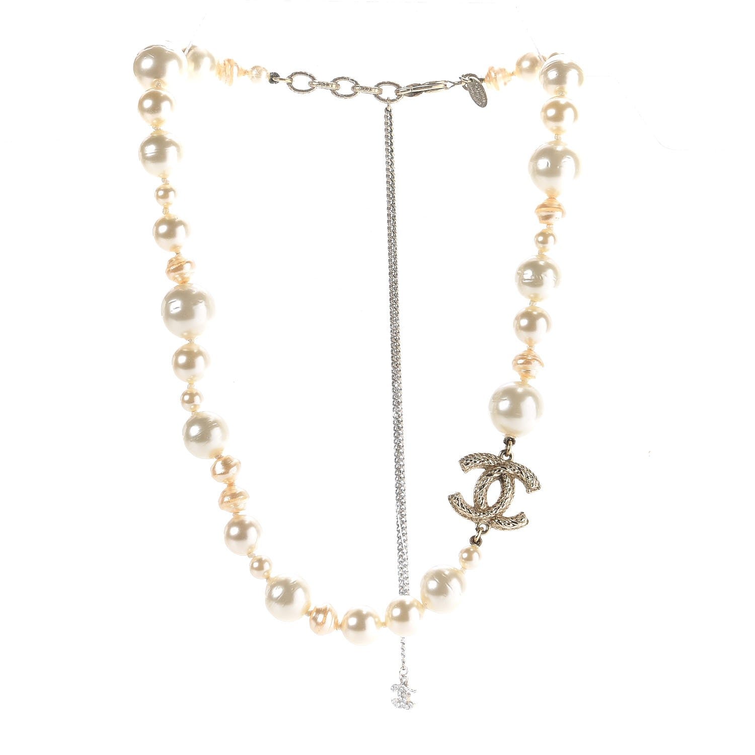 Chanel Pearl CC Short Necklace Gold 3 of 7