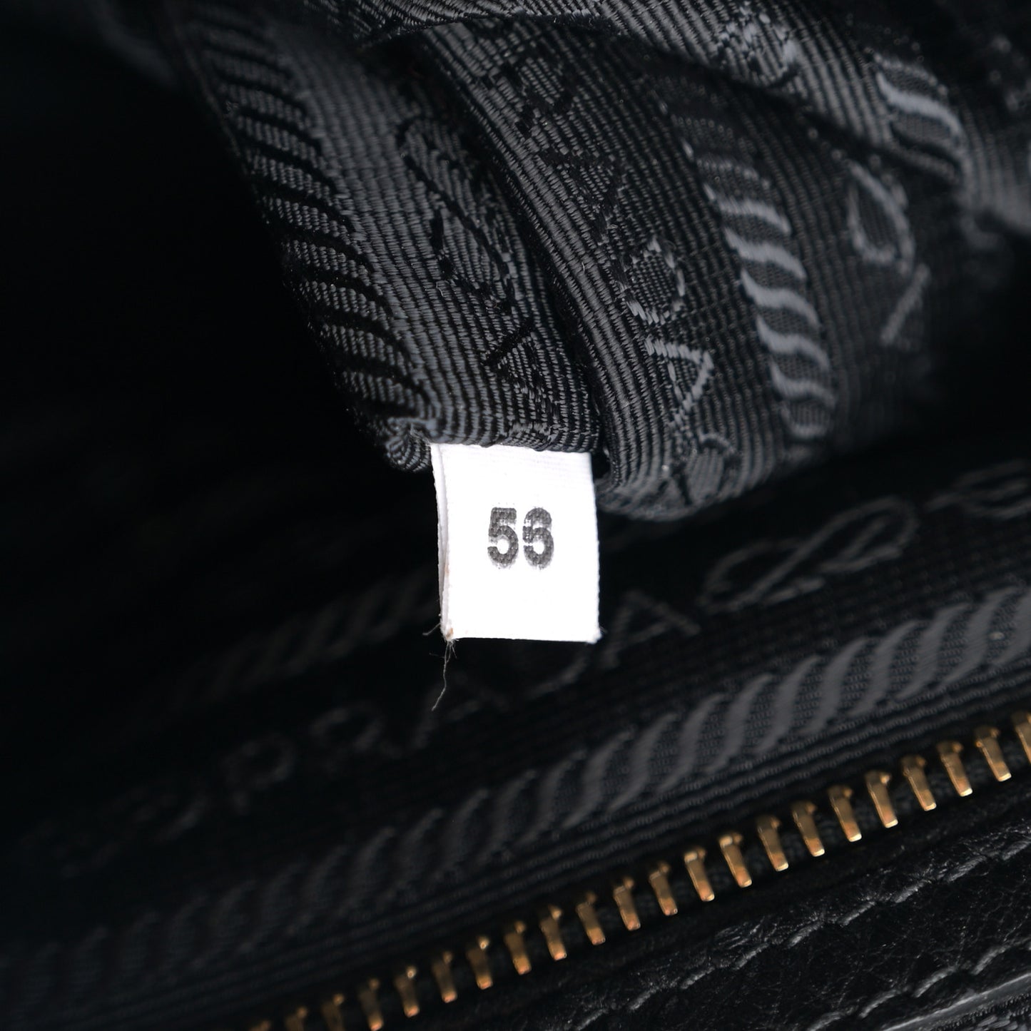 Vitello Daino Bauletto Tote Black