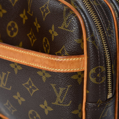 Louis Vuitton Monogram Reporter PM 9 of 14